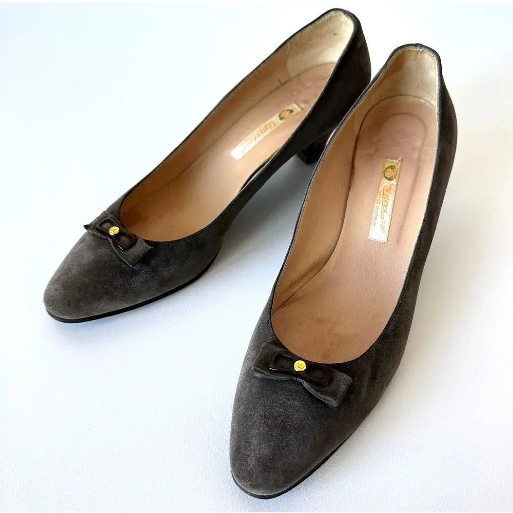 Gucci 1983 Vintage Grey Suede Bow Logo Kitten Heel Size 38 AA